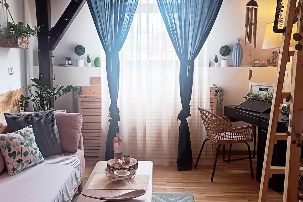 Urban Zen Den 2 Bucharest